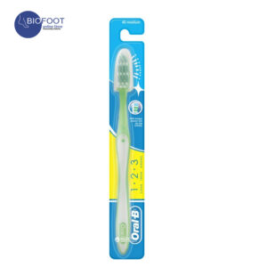 Oral B 1.2.3 Clean Fresh Strong Toothbrush Medium 40