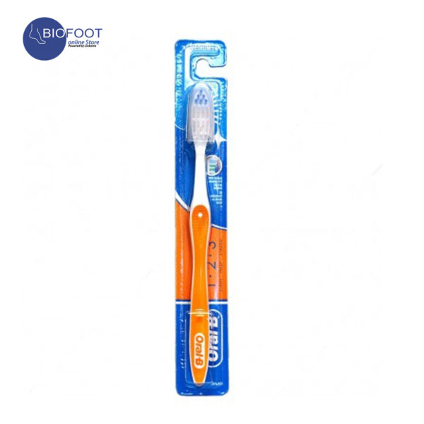 Oral B 1.2.3 Clean Fresh Strong Toothbrush Medium 40 - Image 2