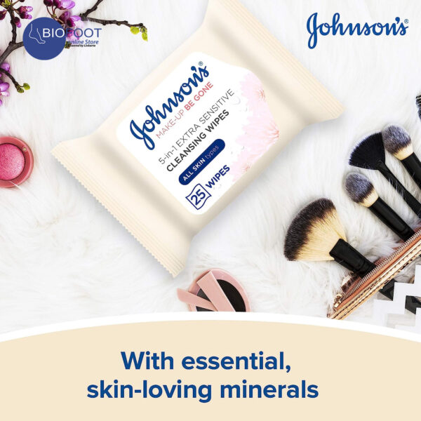 Jhonsons Makeup Be Gone Cleansing Wipes for All Skin Type 25 Wipes - Image 2