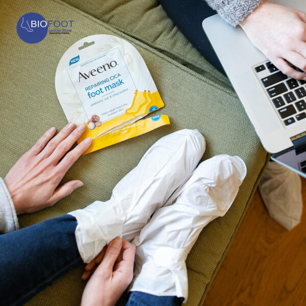 Aveeno Repairing Cica Foot Mask 1pair - Image 3