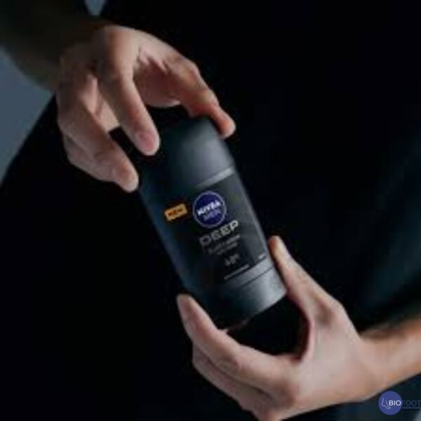 NIVEA Men Deep Black Carbon Dark Wood 48H Deodorant Stick 50ml - Image 4