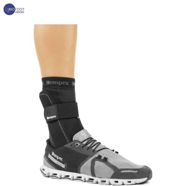 Compex Bionic Ankle Brace Black - Image 4
