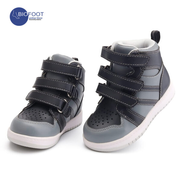 Princepard Orthopedic Kids Shoe Silver Black AJ-HHY-ZX - Image 2